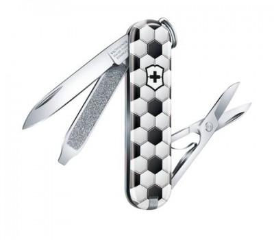 Нож-брелок Victorinox Classic LE 2020, 58 мм, 7 функций, World Of Soccer (0.6223.L2007)